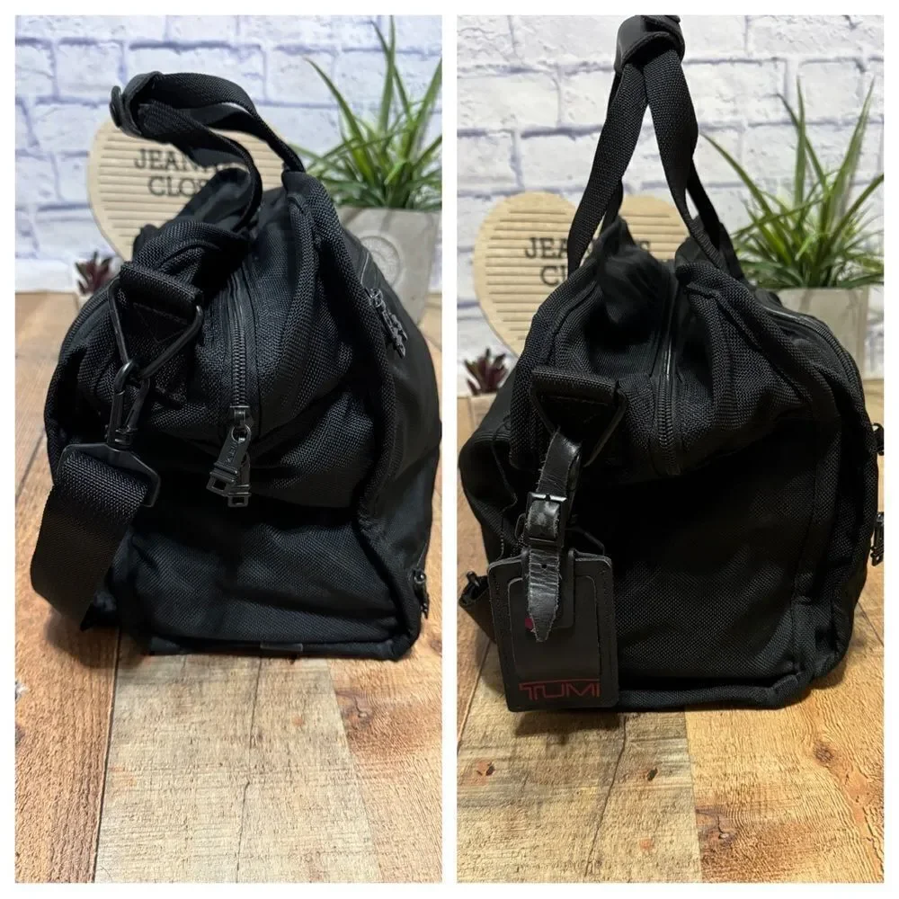 TUMI USA ALPHA BLACK BALLISTIC NYLON VINTAGE MESSENGER BRIEFCASE BAG